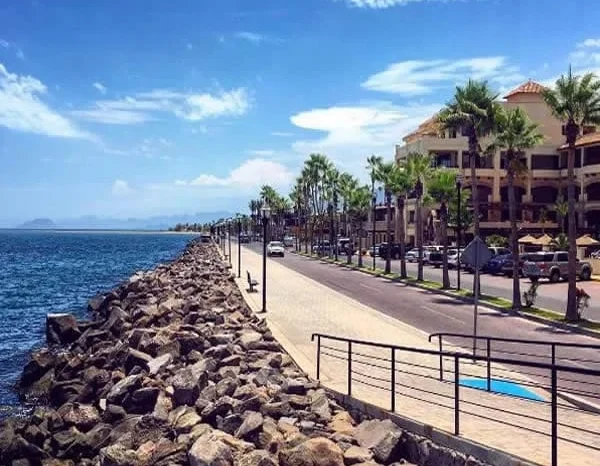 malecon-de-loreto-bcs-mexico
